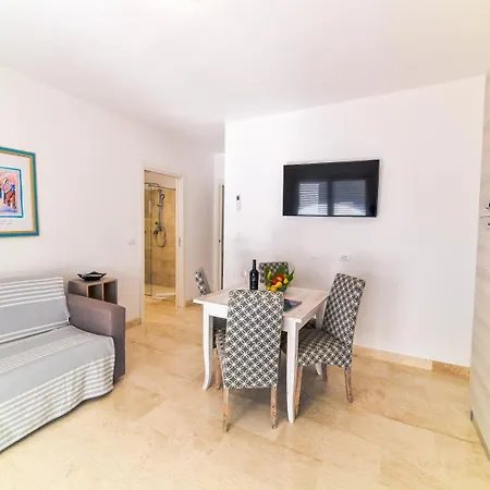 Lejlighedshotel Federica By Etra Vacanze 3*